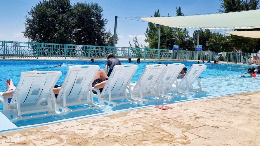 בילוי חד יומי במנרה לודג' | פעילות למשפחה